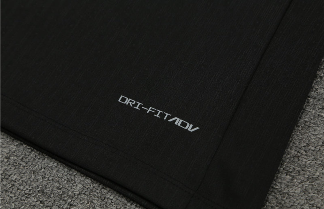 Bàrcelona Black Tracksuit IV